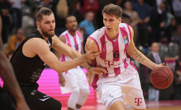 续保持竞争 续保持竞争