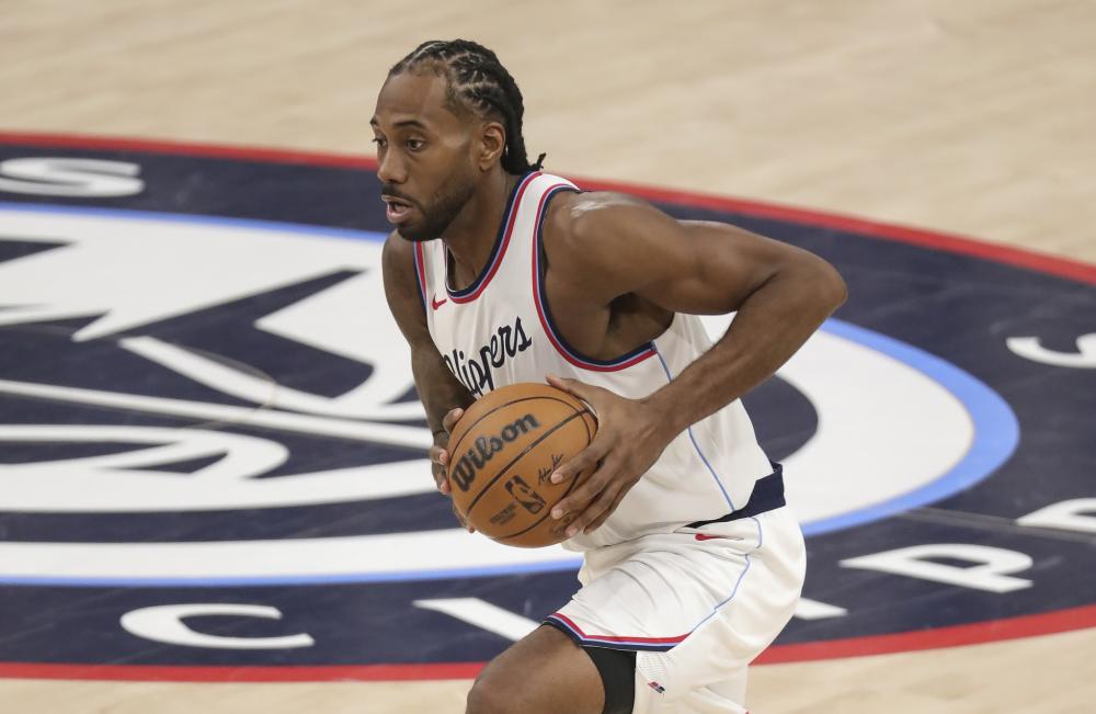 多场比赛中 多场比赛中